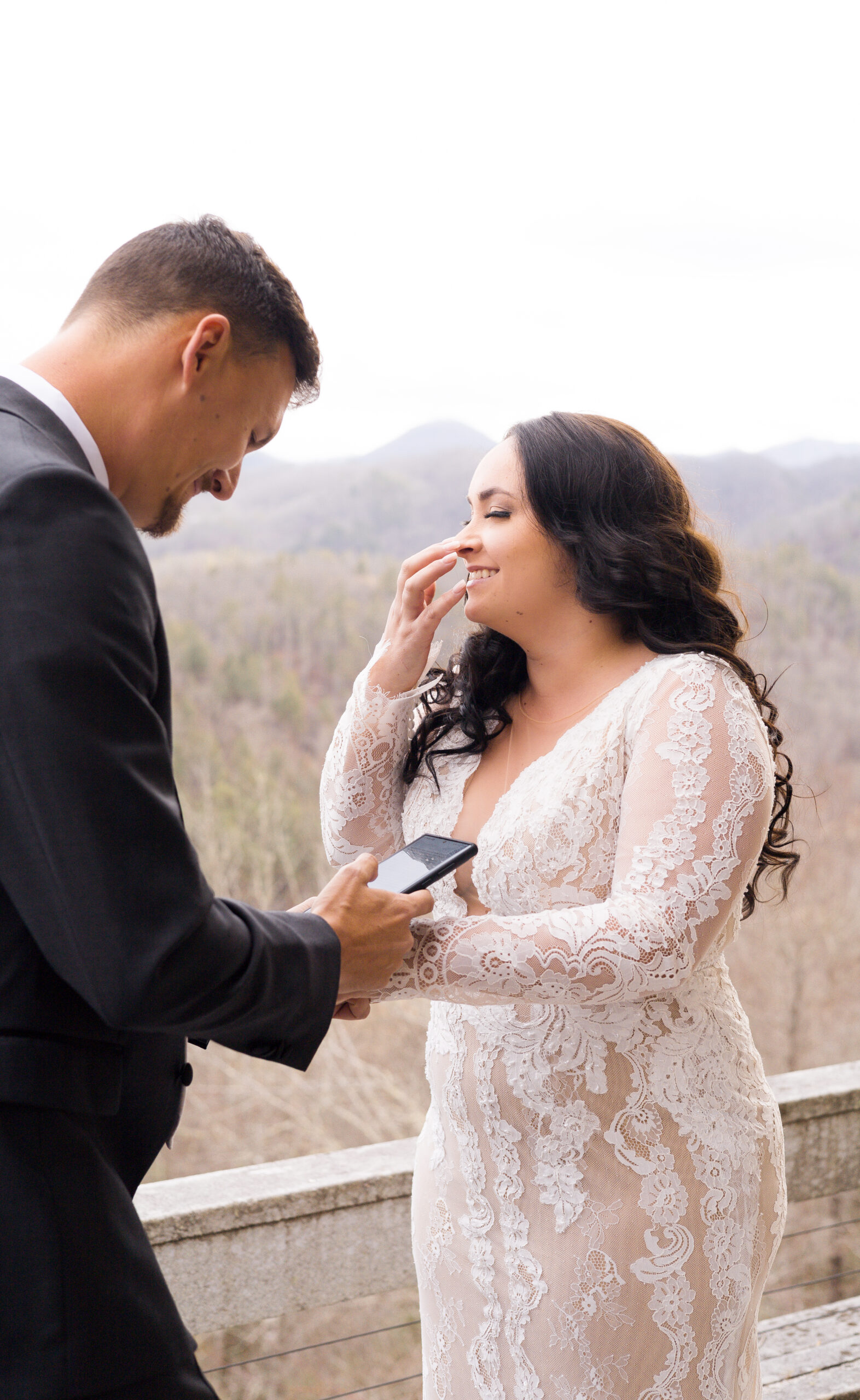 eloping in the smoky mountains of north carolina