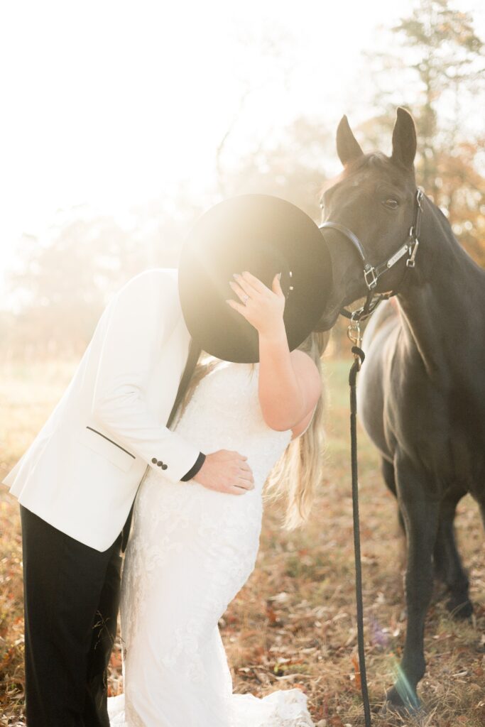 Dreamy elopement with horses in montana
